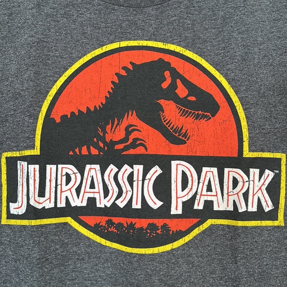 Vintage Jurassic Park t-shirt - Picture 2 of 3